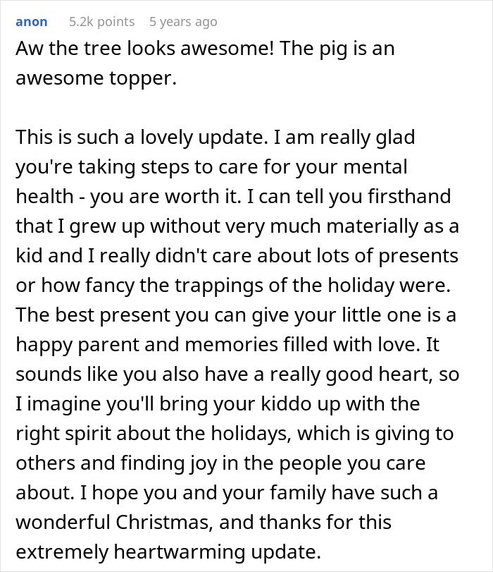 Comment discussing a father wanting to cancel Christmas due to affordability and focusing on love and memories instead.