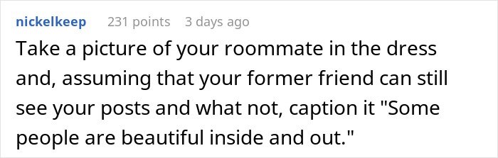 Screenshot of a Reddit comment about a woman refusing to pay $90 for an altered borrowed dress without permission.