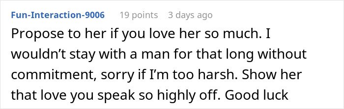 Screenshot of a forum comment discussing relationship advice after a man cuts ties with his mother over texts.