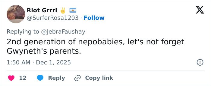 Screenshot of a tweet commenting on Apple Martin as an insufferable nepo-baby in a modeling campaign discussion.