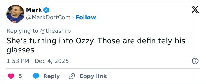 Screenshot of a tweet mentioning Kelly Osbourne’s transformation and her connection to dad Ozzy on his 77th birthday.