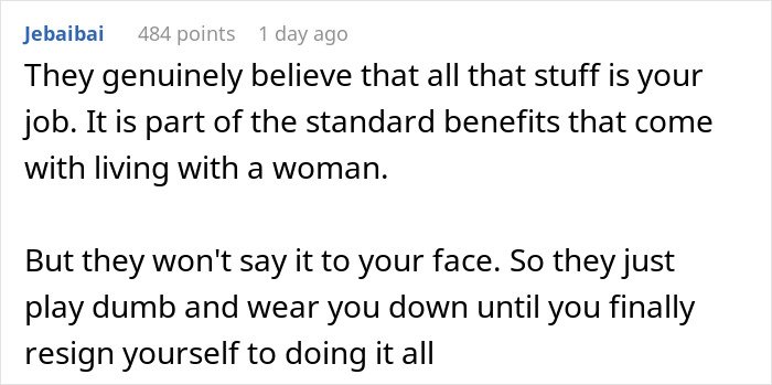 Comment explaining how men in relationships expect women to do all the work, revealing a common pattern single women observe.
