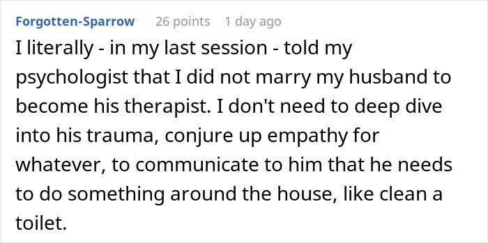 Text post with a woman sharing frustration about patterns men in relationships follow, including therapy and empathy issues.