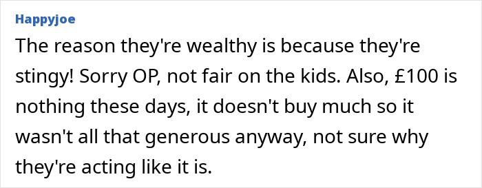 Screenshot of a forum comment discussing grandparents combining birthday and Christmas gifts and the mom feeling scammed.