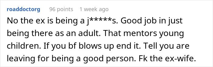 Screenshot of a Reddit comment discussing a man upset after his ex blew up on his girlfriend for bonding with their son.