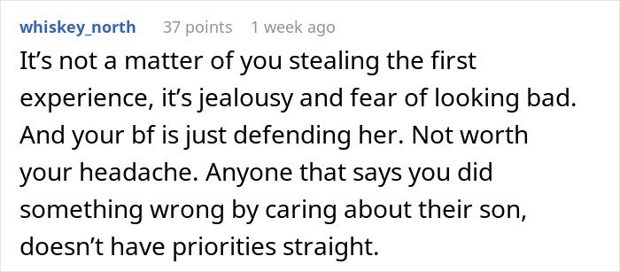 Comment discussing jealousy and priorities after a man’s ex reacted to bonding with their son causing relationship issues.