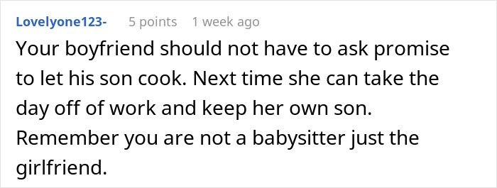 Comment discussing a man upset after his girlfriend dumped him following his ex reacting to her bonding with their son.