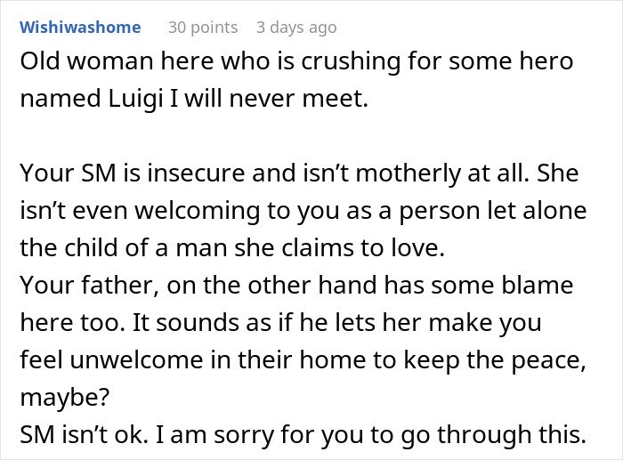 Screenshot of a comment describing a teen’s stepmother as insecure and unmotherly, revealing her true colors.