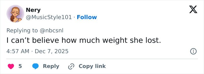 Twitter user reacting to Melissa McCarthy’s jaw-dropping 95-pound weight loss after her recent SNL appearance.