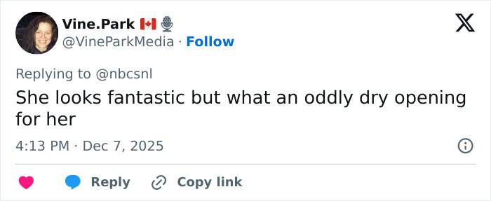 Screenshot of a tweet discussing Melissa McCarthy’s jaw-dropping 95-pound weight loss and her recent SNL appearance.