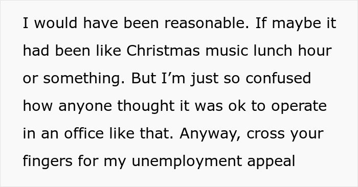 Text screenshot showing a person confused about Christmas music blasting in the office leading to a coworker rage quitting.