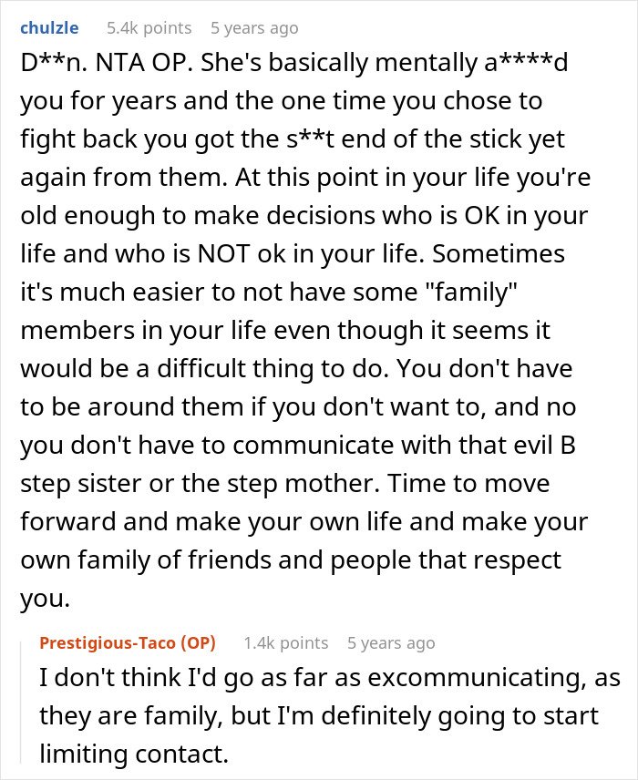 Online vent about girlfriend wanting closet door closed leads to public clapback and breakup between couple.