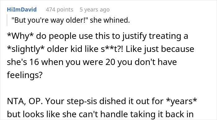 Screenshot of an online vent where a guy complains about his girlfriend wanting him to close her closet door.