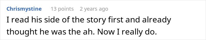 Screenshot of an online comment where a user expresses their opinion on a relationship dispute about closing a closet door.