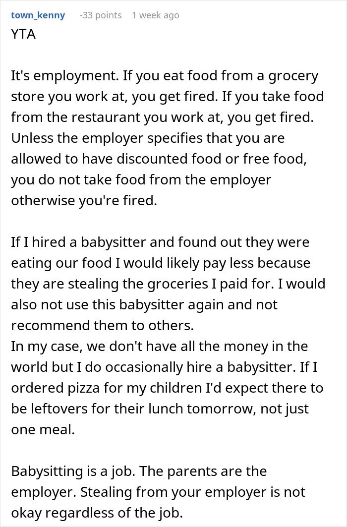 User comment discussing babysitter eating food and parents puzzled after babysitter confesses to having two slices of pizza.