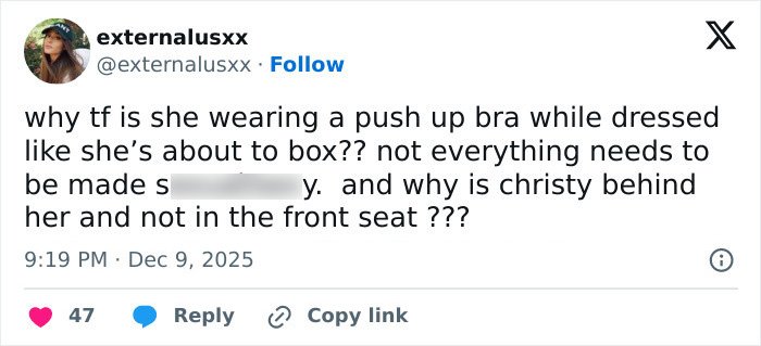 Twitter post discussing an odd detail noticed by Sydney Sweeney fans on her Sports Illustrated cover.
