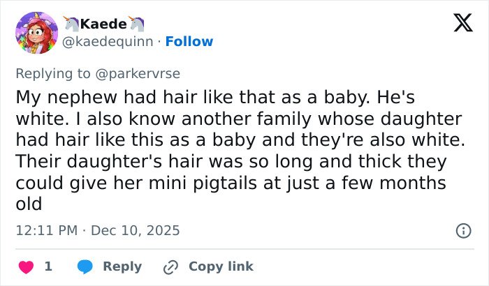 Tweet discussing baby hair similarities while referencing viral theory about Millie Bobby Brown's newborn daughter after new pics.