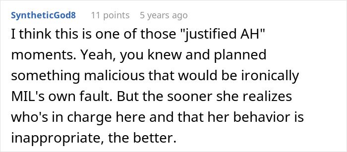Comment discussing women ruining MIL&rsquo;s surprise by pretending not to know she was coming in an online forum.