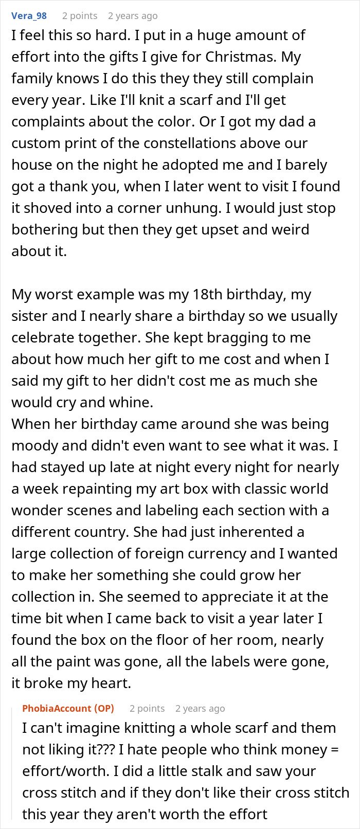 Text conversation about woman upset son's partner came without a gift after she asked him not to get tacky little trinkets.