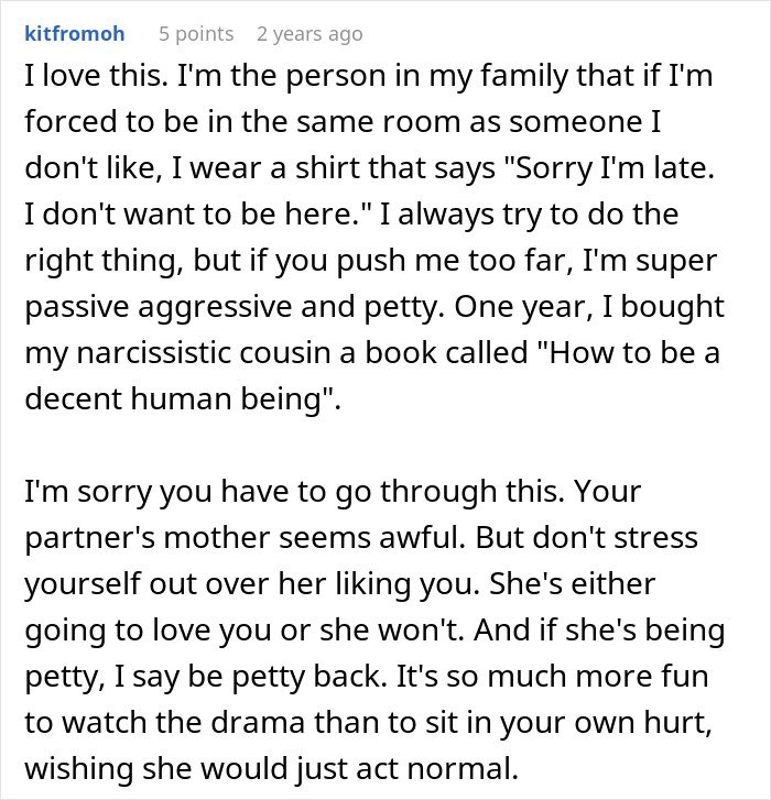 Text comment expressing frustration with family tensions and passive aggressive responses to difficult relatives.