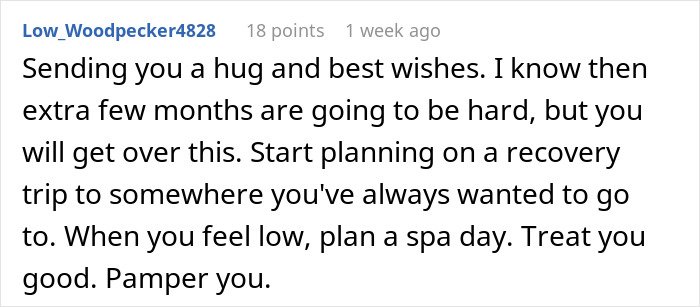 Comment on a screen showing supportive advice about dealing with divorce, focusing on recovery and self-care.
