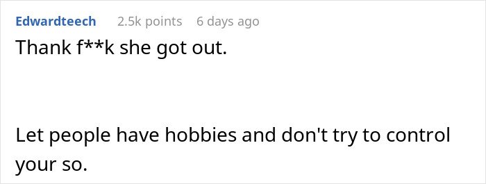 Screenshot of a comment defending a girlfriend who plays video games to unwind against ladylike criticism.
