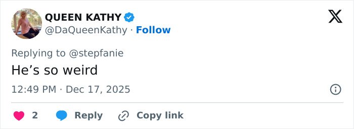 Screenshot of a Twitter reply saying he’s so weird in response to Elon Musk’s comment about Sydney Sweeney’s chest.