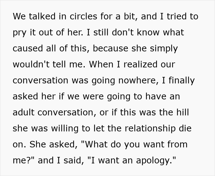 Text excerpt from a conversation about relationship issues after lending a spare keyboard and her unexpected reaction.