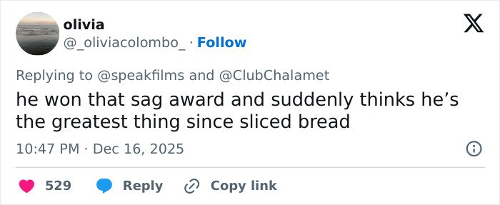 Tweet criticizing Timothée Chalamet’s arrogance and behavior after winning a SAG award, sparking backlash online.