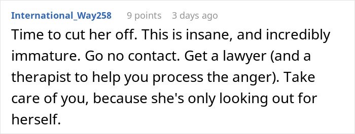 Screenshot of a Reddit comment advising to cut off contact and seek legal and therapeutic help amid family betrayal on TikTok.