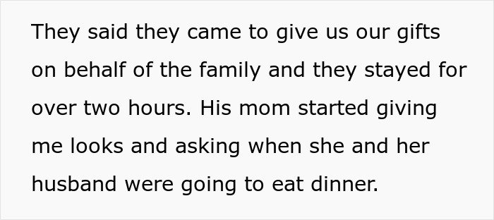 Text excerpt about a woman reheating pizza leftovers for MIL who arrived unannounced at Christmas and the conflict that followed.