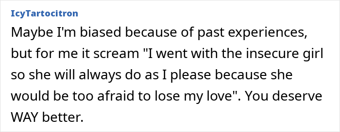Screenshot of a forum post discussing a woman finding secret texts of fiancé worrying about wedding photos and appearance.