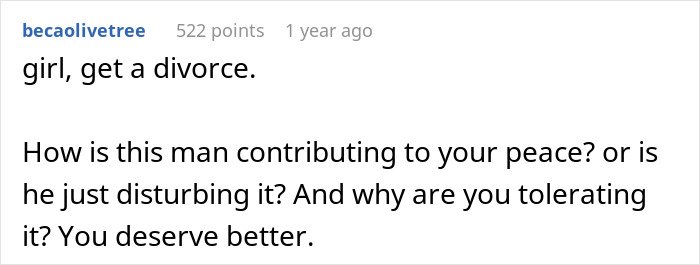 Screenshot of a comment advising a woman to leave a man pushing for an open marriage, highlighting insecurity and emotional struggle.