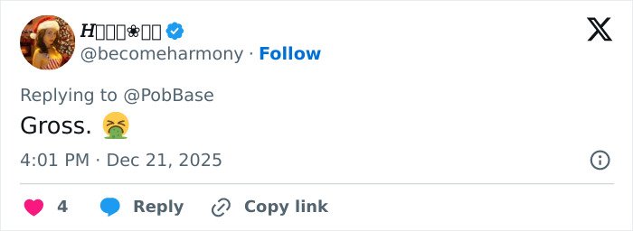 Screenshot of a social media post reacting to SNL’s Home Alone parody starring Ariana Grande with a mixed fan response.