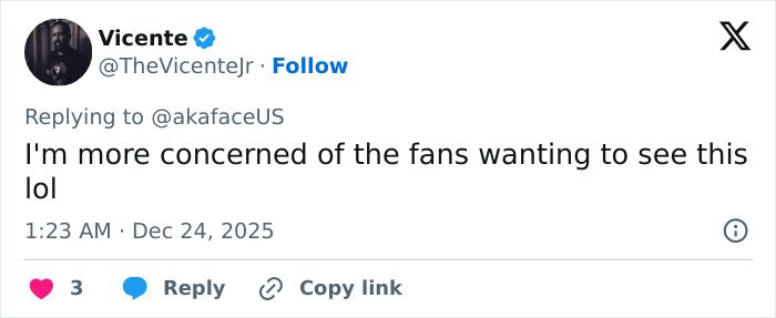 Tweet from Vicente expressing concern about fans wanting to see Machine Gun Kelly's boy band dancing viral moment.