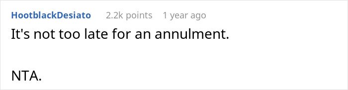 Comment on Reddit discussing MIL deciding to wear a white dress to son's wedding and bride's reaction.