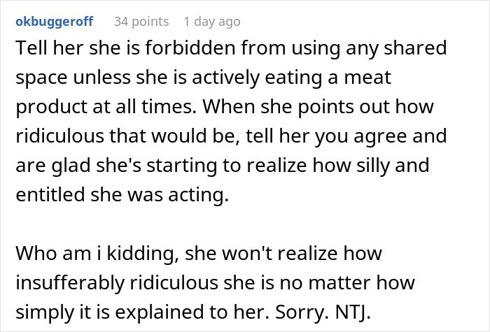 Comment discussing refusal to follow roommate’s strict vegan kitchen rules and calling behavior selfish in shared living space.