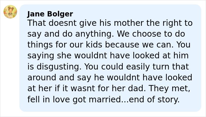 Comment discussing Gordon Ramsay's brutal speech at daughter's wedding after aunt's shocking text message incident.