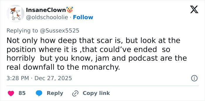 Tweet discussing the position and depth of Kate Middleton's scar, sparking conspiracy theories during Christmas appearance.