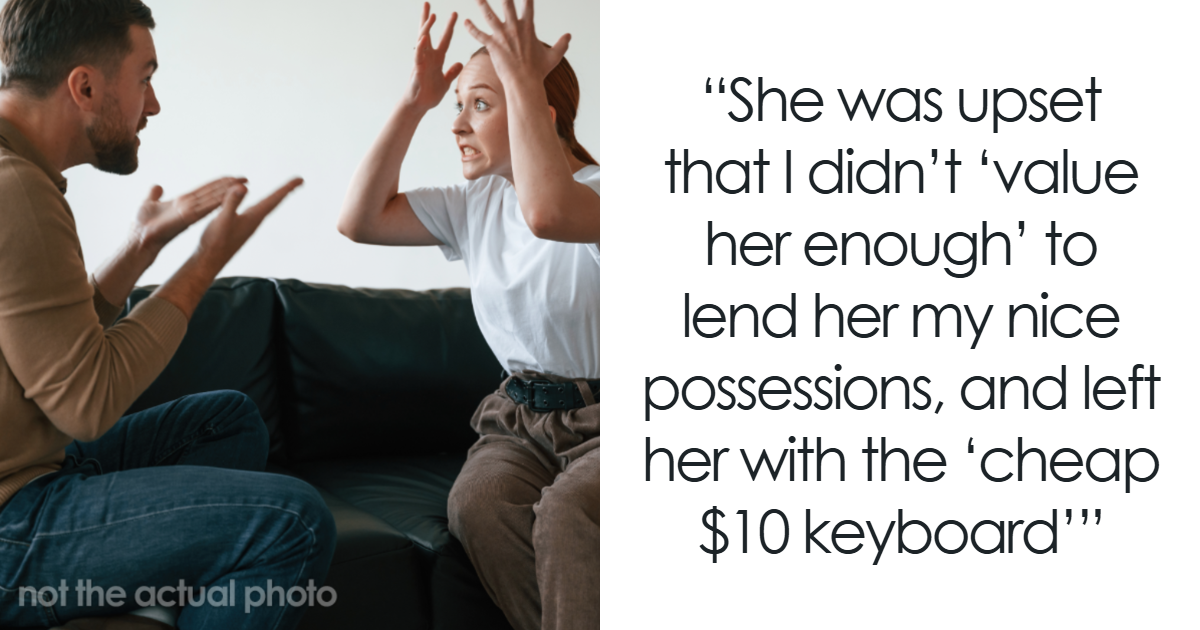 Man Lends Girlfriend A Spare Keyboard, Her Reaction Makes Him Dump Her