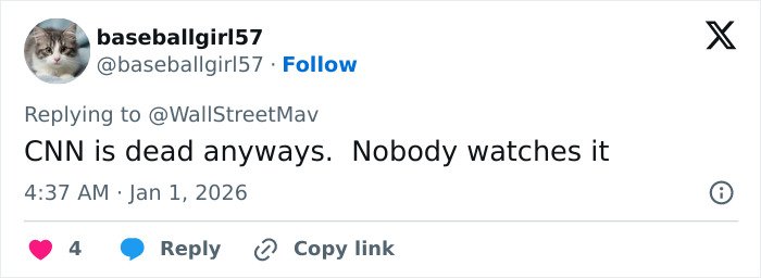Screenshot of a tweet criticizing CNN, related to Amy Sedaris's transphobic jab during New Year's Eve broadcast controversy.