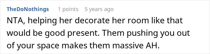 Screenshot of a forum comment discussing a teen accused of crushing half-sister’s Christmas wish by refusing her request.