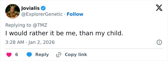 Tweet reply discussing Tommy Lee Jones' joke about firing daughter Victoria after her body was found in a hotel.