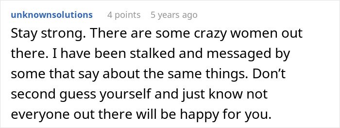 Screenshot of a forum comment warning about crazy ex-girlfriends and sharing experiences with stalking and messaging.