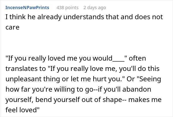 Comment text discussing emotional compromise in a relationship about pregnant woman and fianc&eacute;&rsquo;s mom in delivery room.