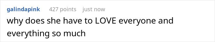Comment on social platform discussing Ariana Grande being roasted after Leighton Meester&rsquo;s red carpet moment.