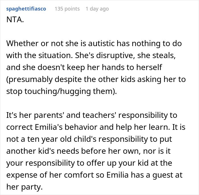 Reddit screenshot showing comment about parent wonders whether to make daughter attend birthday everyone is skipping