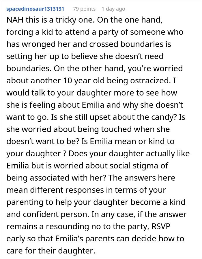 Screenshot of a Reddit comment offering lengthy advice about whether to make daughter attend birthday and social concerns.