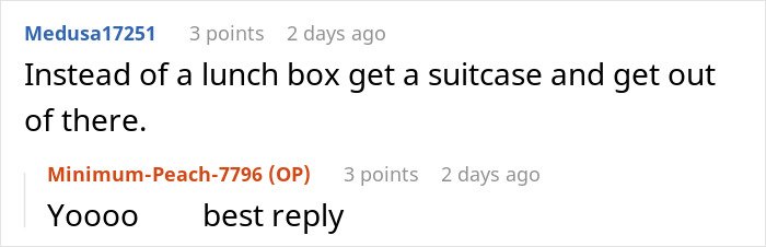 Reddit conversation showing a user advising to get a suitcase and leave after man fails to buy Christmas presents.