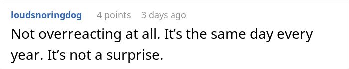 Comment on Reddit thread about a man failing to buy Christmas presents for his girlfriend, claiming the holiday snuck up on him.